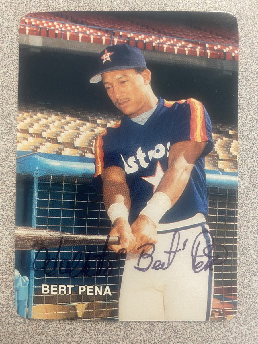 Bert Pena autograph in the Astros A to Z collection