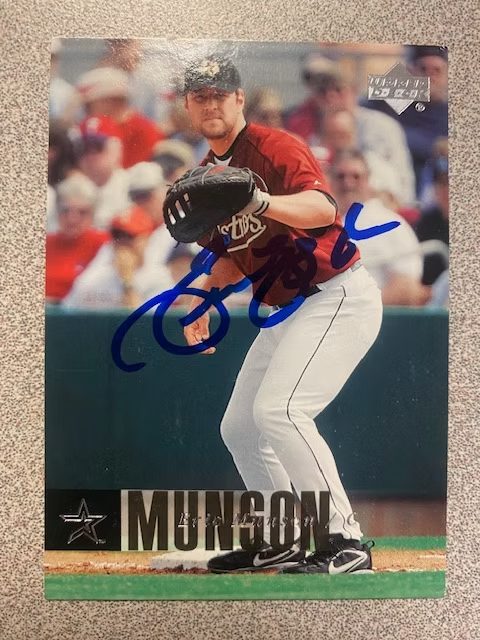 Eric Munson autograph in the Astros A to Z collection