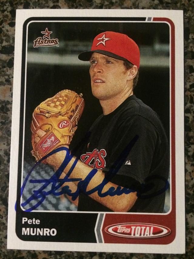 Pete Munro autograph in the Astros A to Z collection