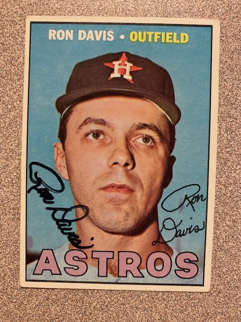 Ron Davis autograph in the Astros A to Z collection