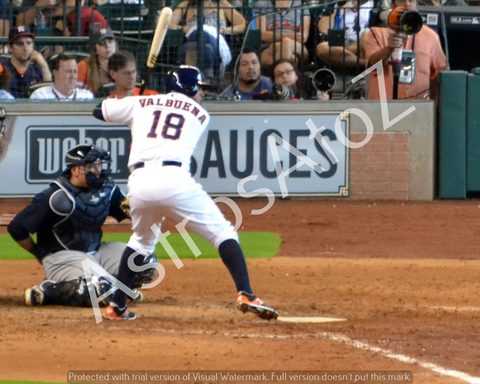 Luis Valbuena